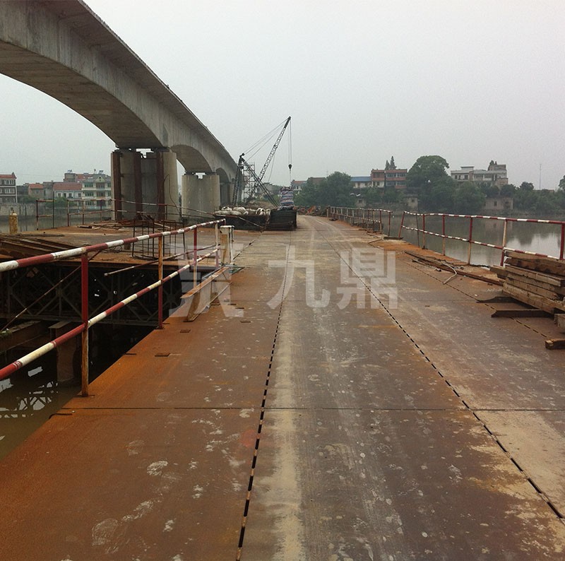 钢^?></div>
                     <div   id=